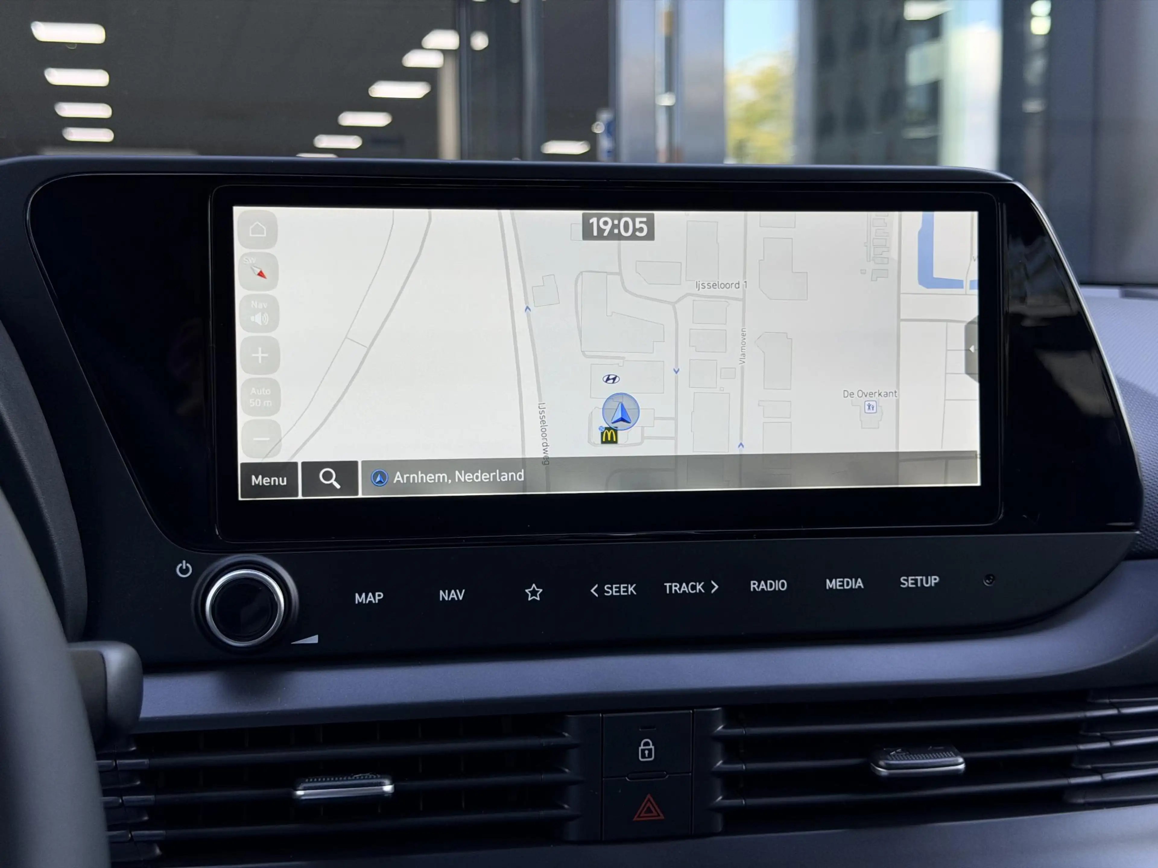 Hyundai BAYON 1.0 T-GDI Premium Automaat / Automaat / LED Verlic — photo 41