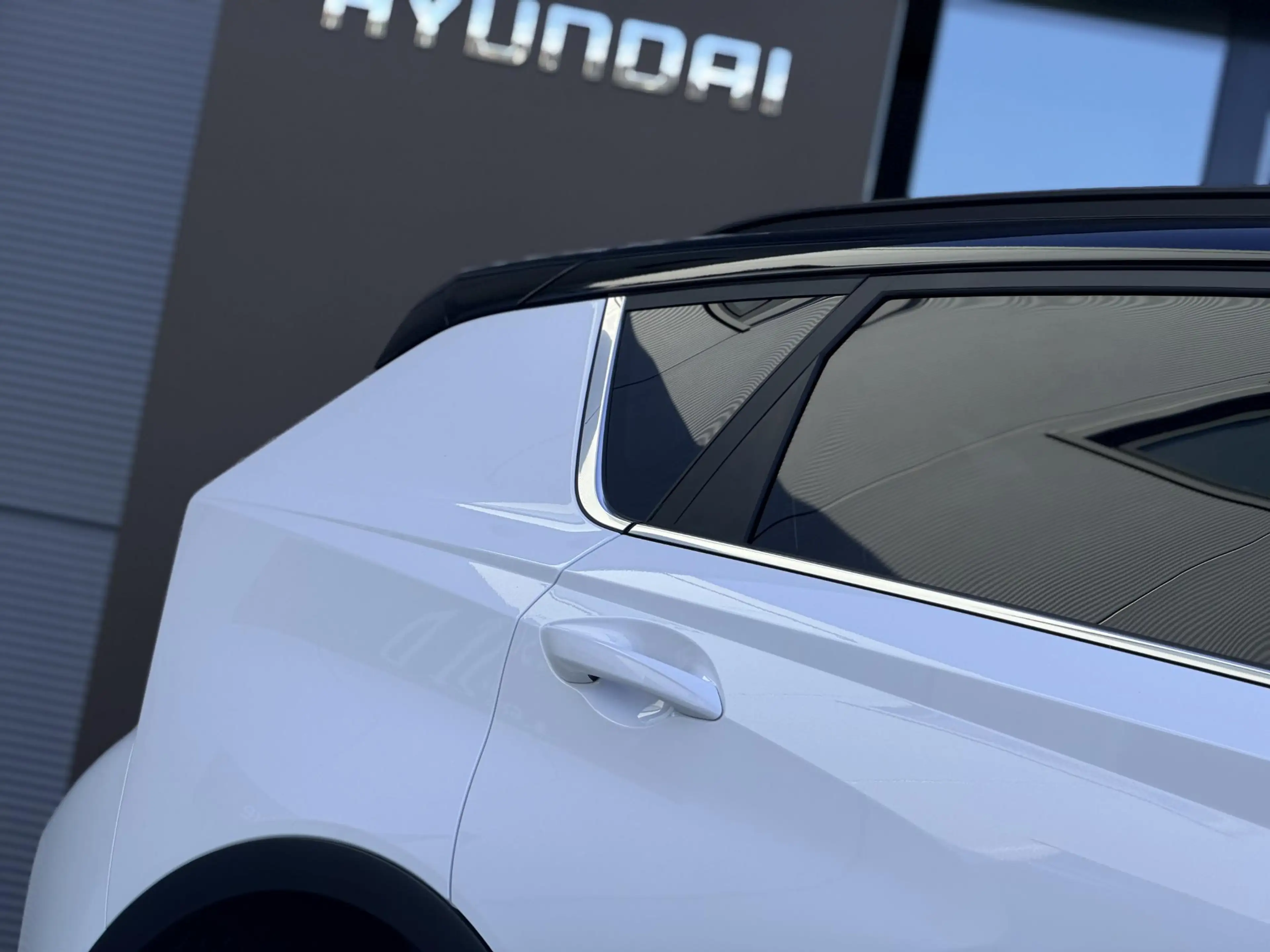 Hyundai BAYON 1.0 T-GDI Premium Automaat / Automaat / LED Verlic — photo 27