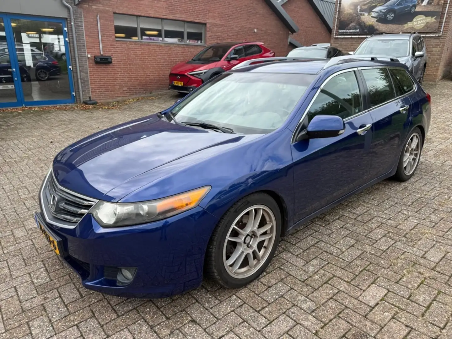 Honda Accord Tourer 2.0i Executive Blau - 1