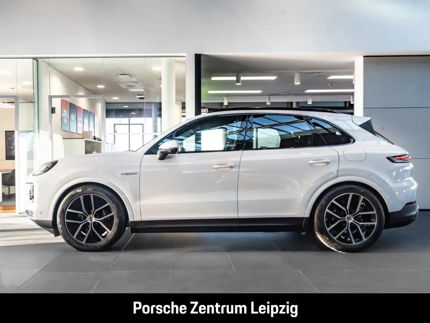 Porsche Cayenne E-Hybrid HA-Lenkung Nachtsicht InnoDrive Weiß - 2
