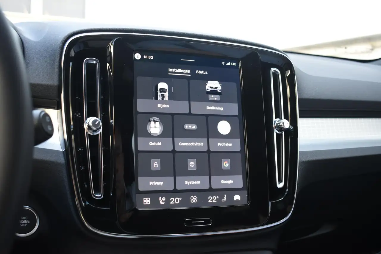 Volvo XC40 B4 211PK Automaat Plus Dark / Adaptive Cruise cont, миниатюра 25
