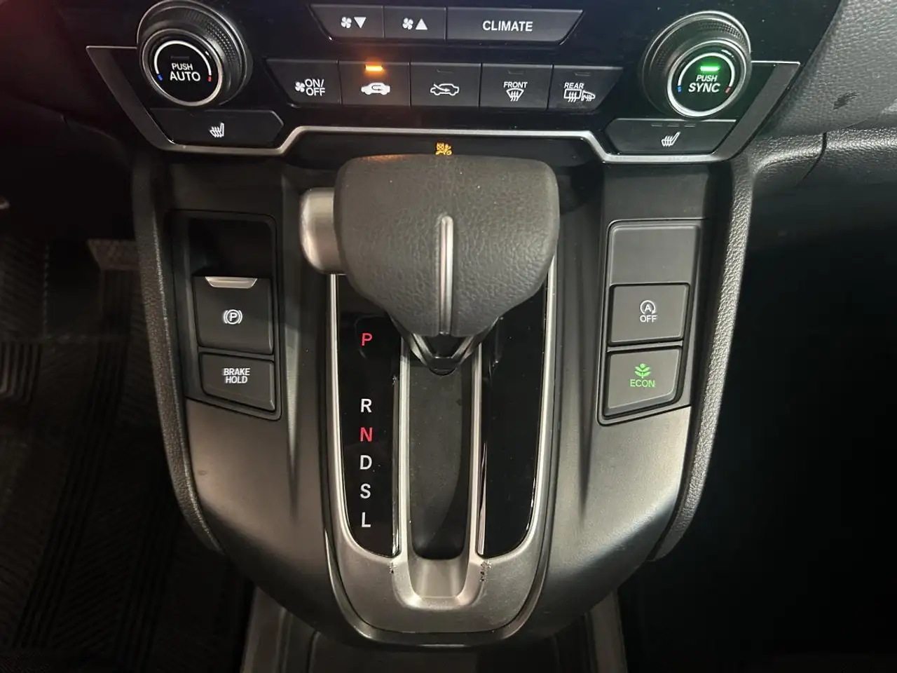 Honda CR-V photo Honda CR-V