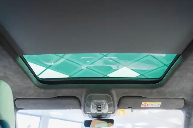 Lamborghini Urus view 11
