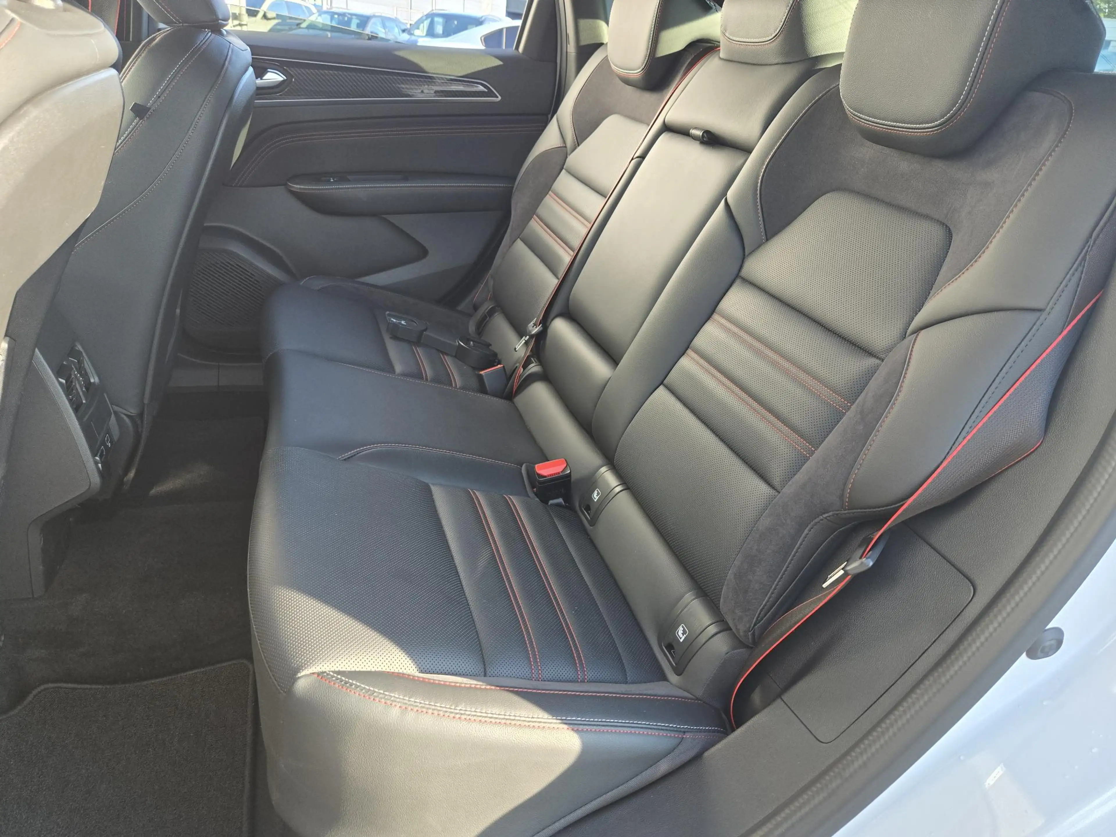 Renault Arkana 1.6 E-Tech Hybrid 145 R.S. Line NL-AUTO | BOSE AUD — photo 4