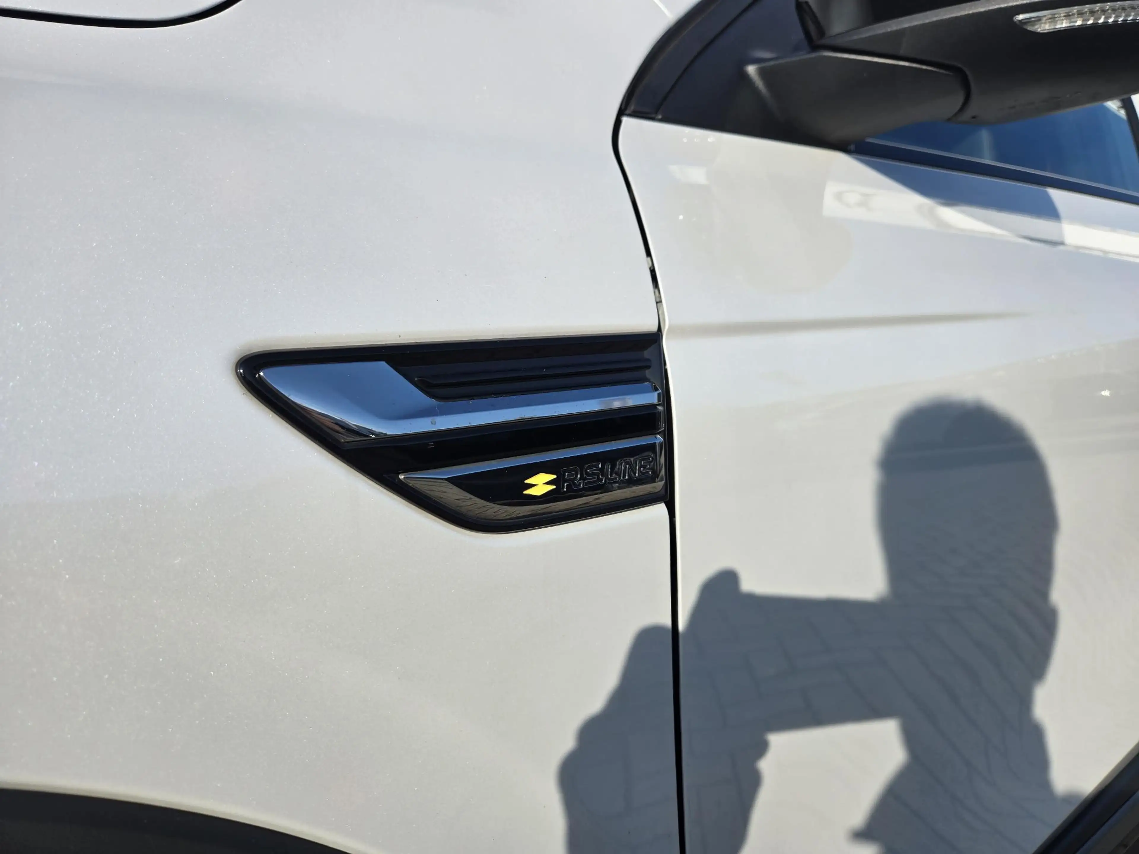 Renault Arkana 1.6 E-Tech Hybrid 145 R.S. Line NL-AUTO | BOSE AUD — photo 28