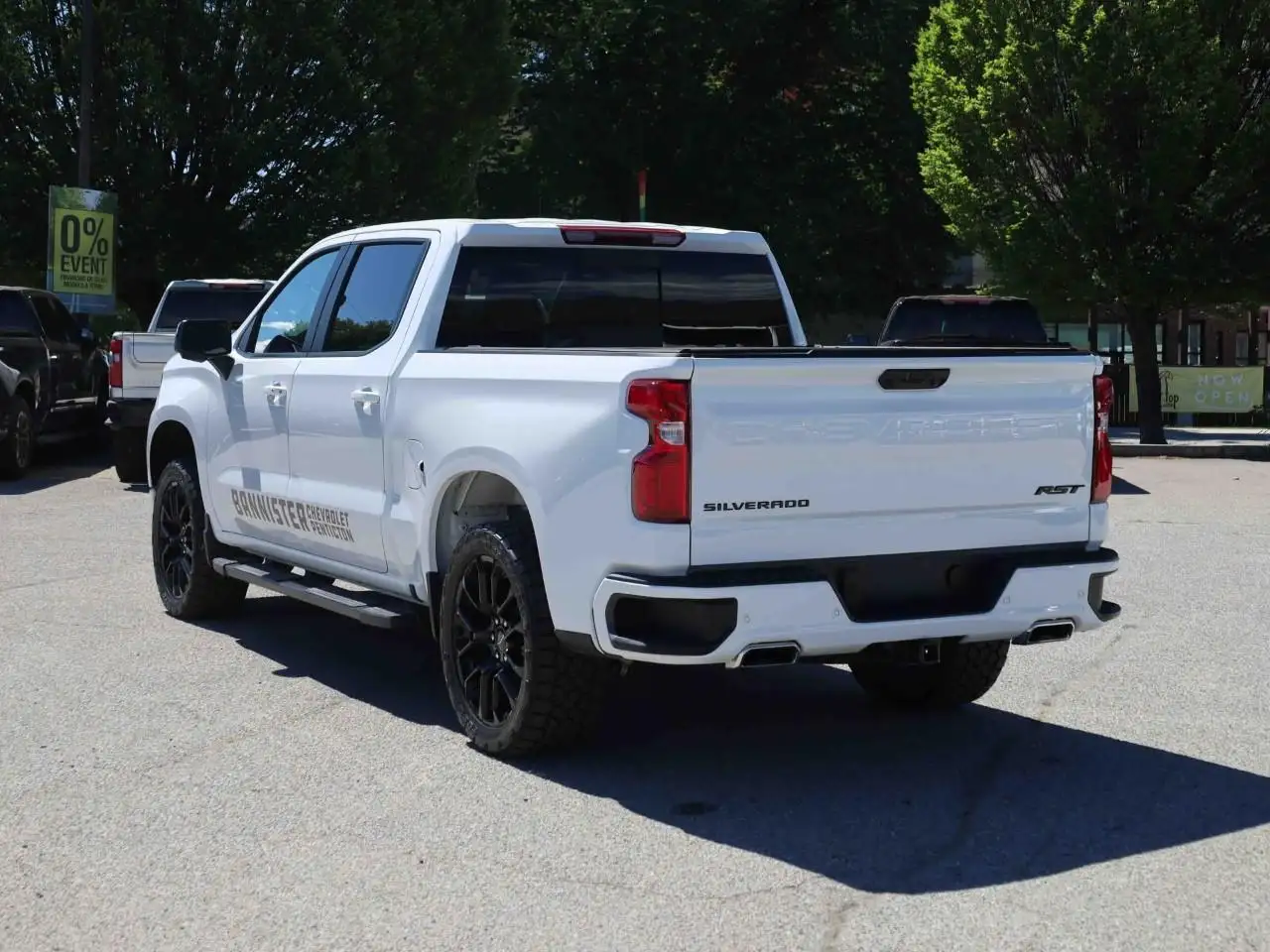 Chevrolet Silverado 1500 снимка Chevrolet Silverado 1500