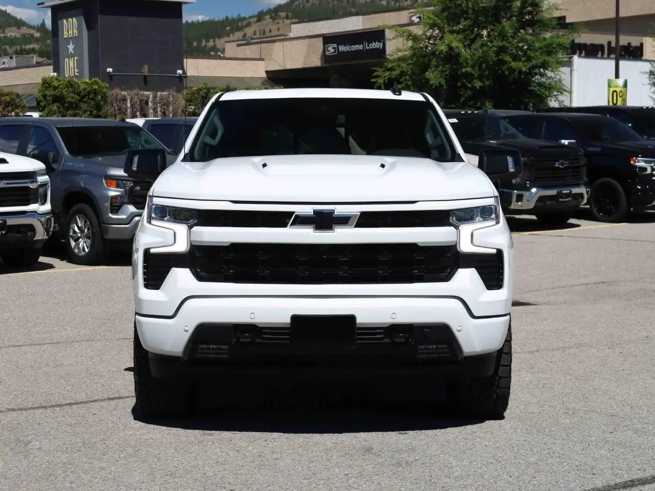 Chevrolet Silverado 1500 снимка Chevrolet Silverado 1500