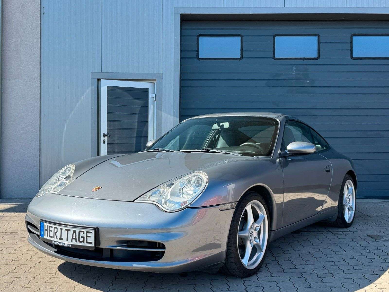 Porsche 996