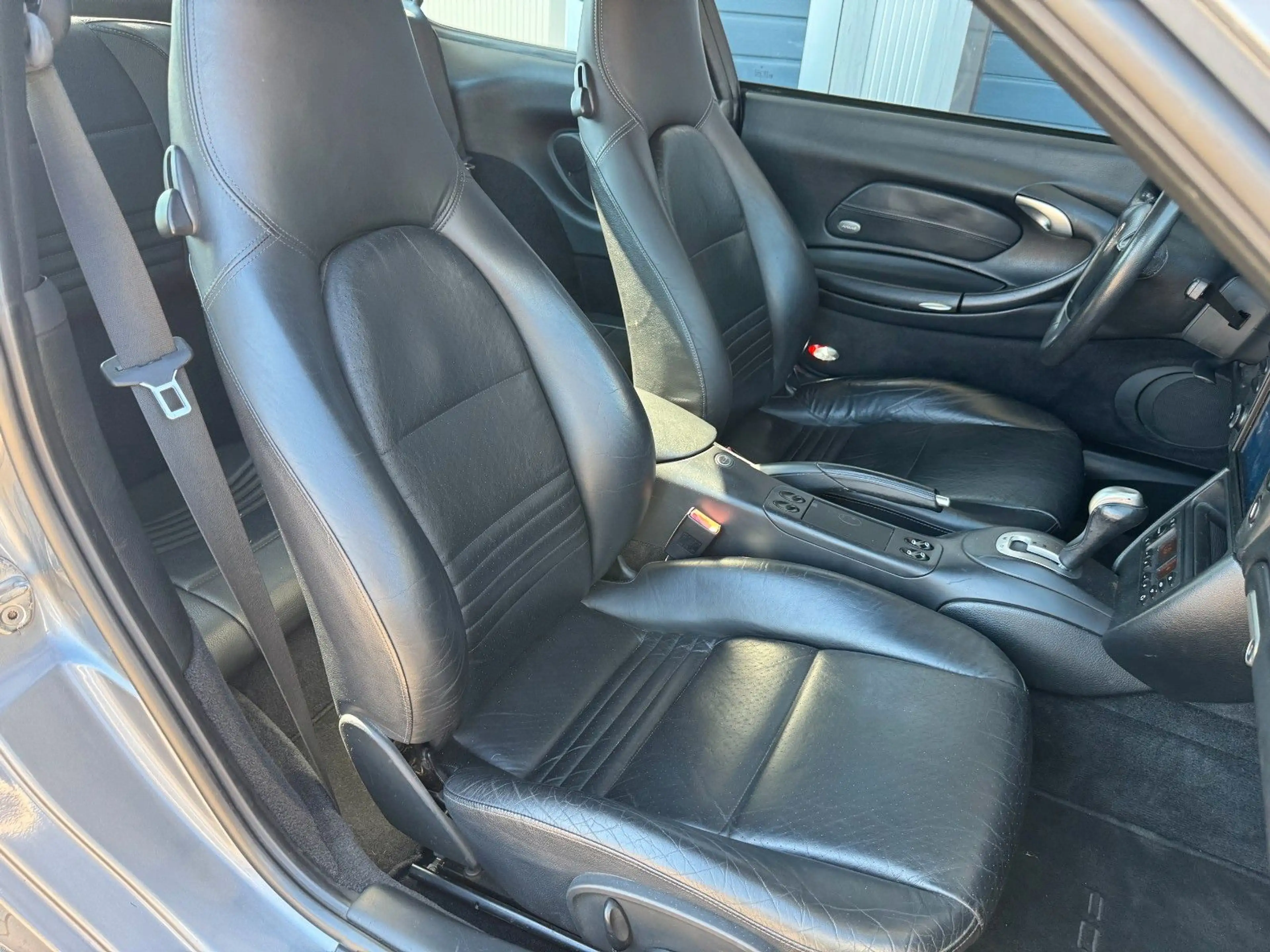 Porsche 996 C2 Coupé/Automatik/XENON/Leder/Klima — photo 13