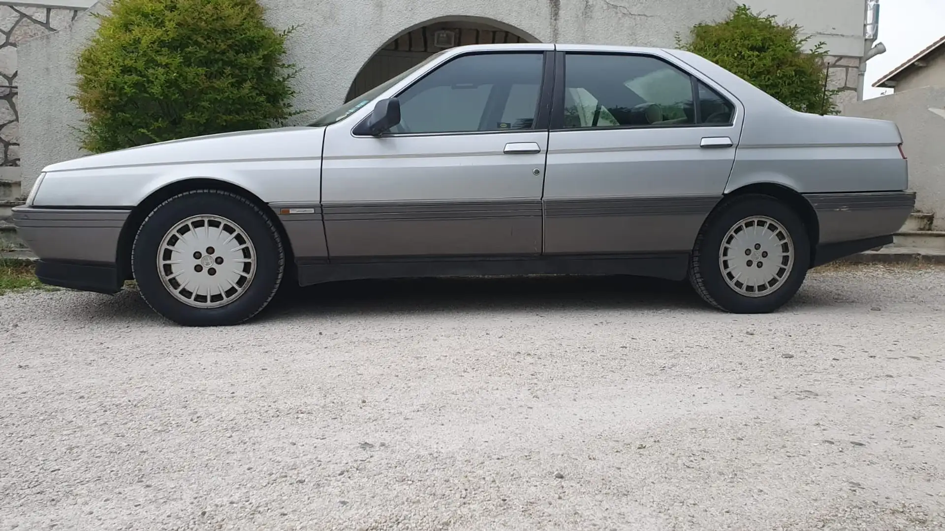 Alfa Romeo 164 164 3.0 Pininfarina Busso orig 65.400km Historique Stříbrná - 2