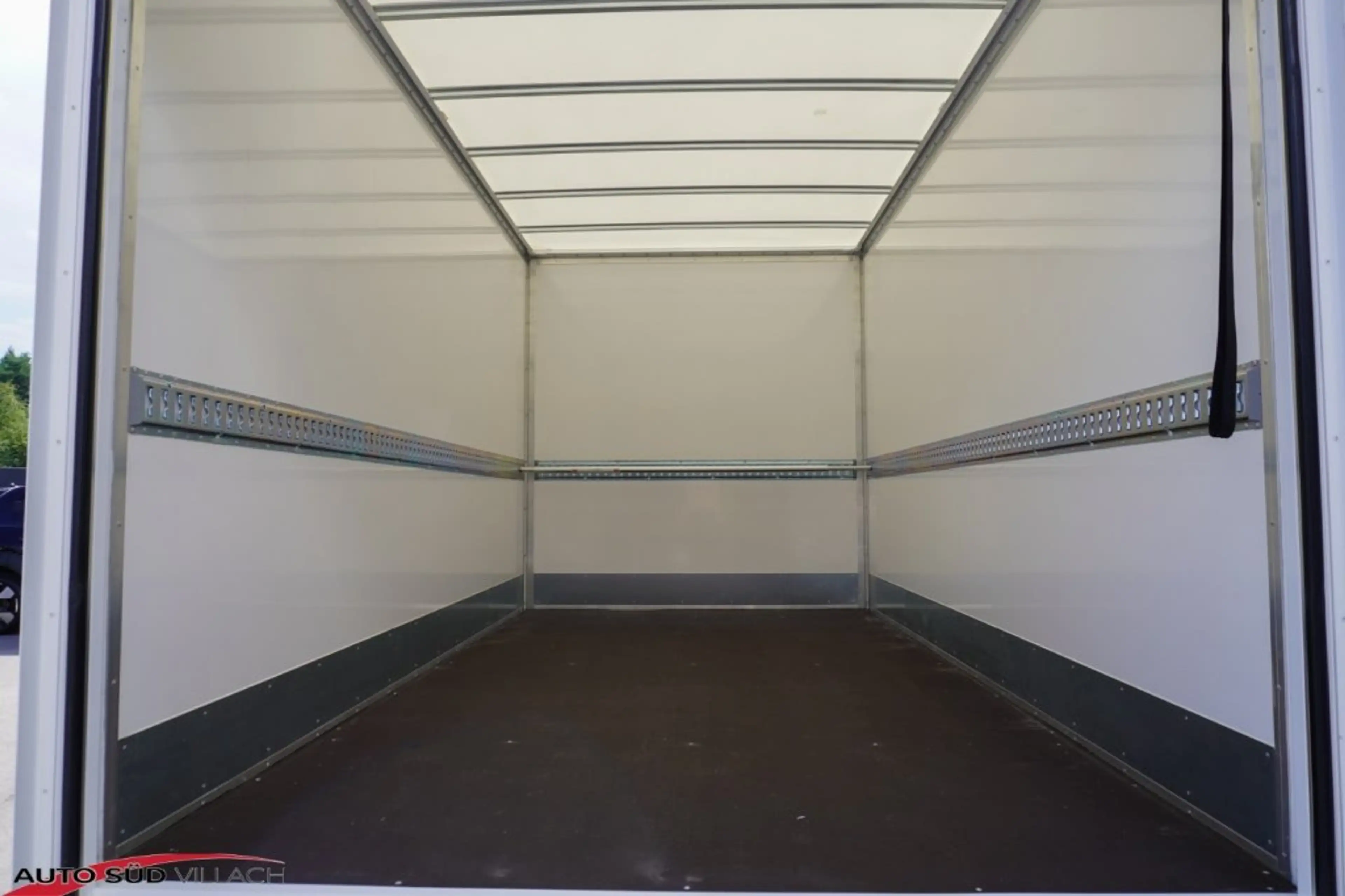 Fiat Ducato MAXI Kofferaufbau mit Laderampe  L4 3500 140 MT — photo 14