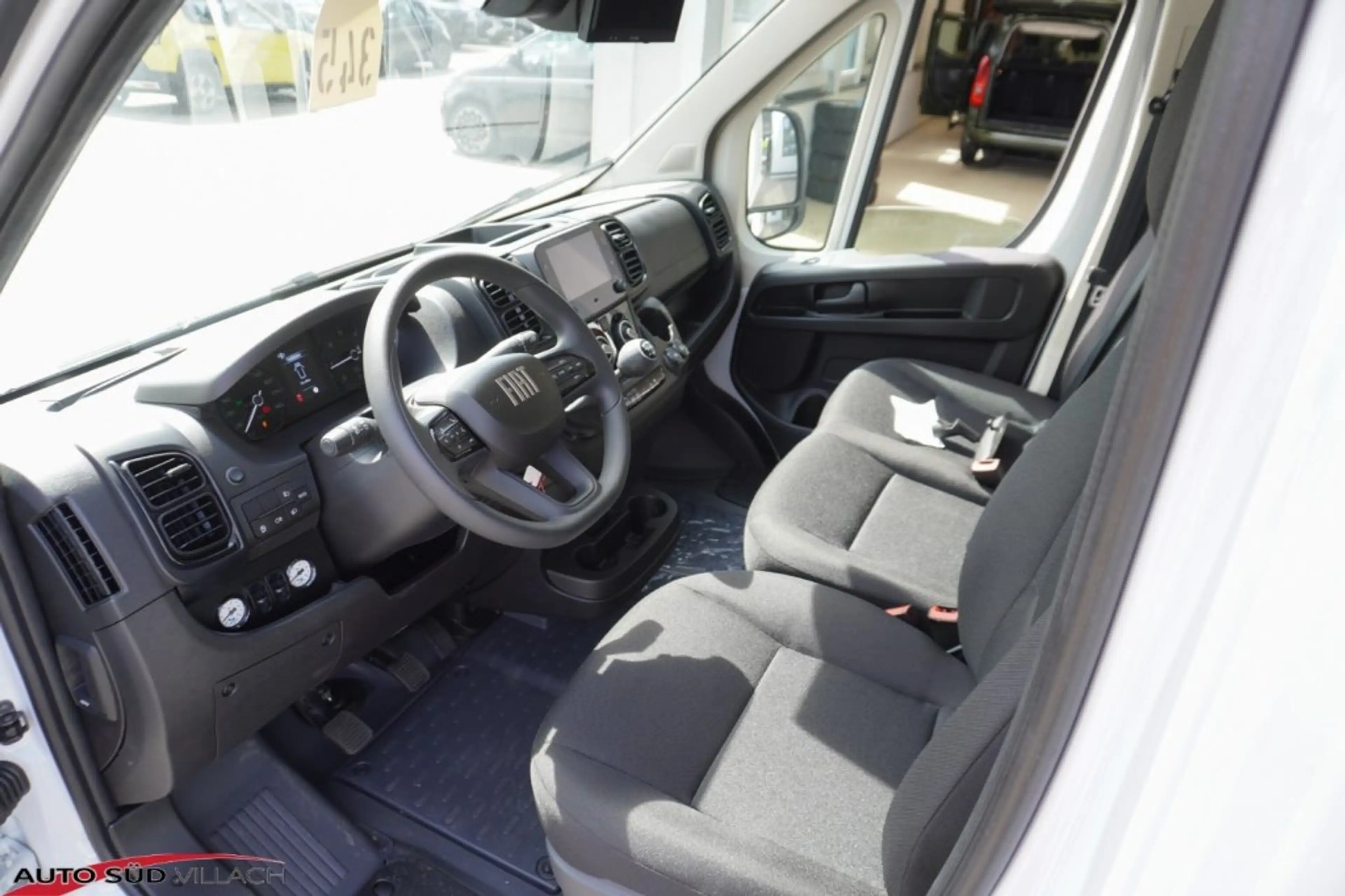 Fiat Ducato MAXI Kofferaufbau mit Laderampe  L4 3500 140 MT — photo 7