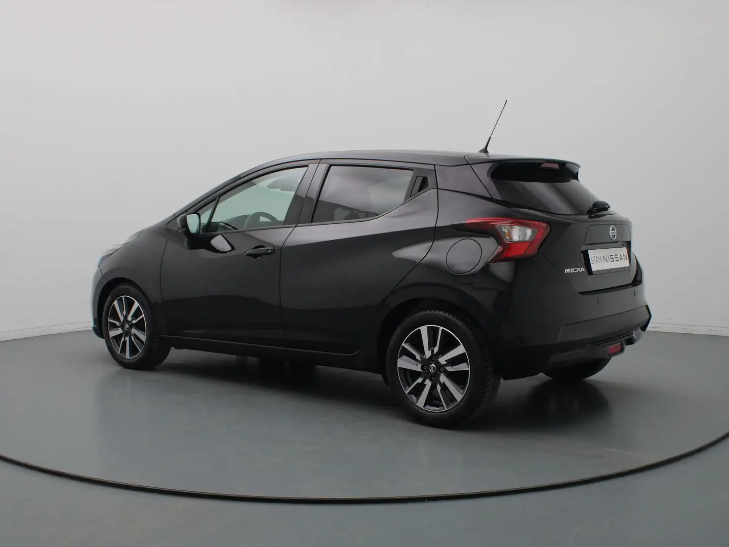 Nissan Micra 90pk IG-T N-Connecta Camera | Climate | Cruise | N Zwart - 2
