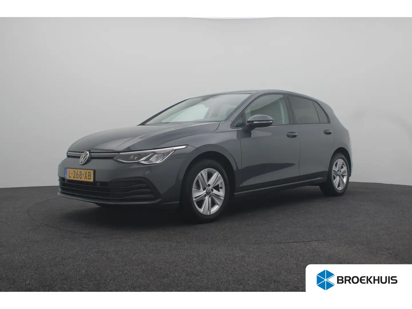 Volkswagen Golf 1.0 TSI Life | Aanhanger assistent | Achteropkomen Grijs - 1