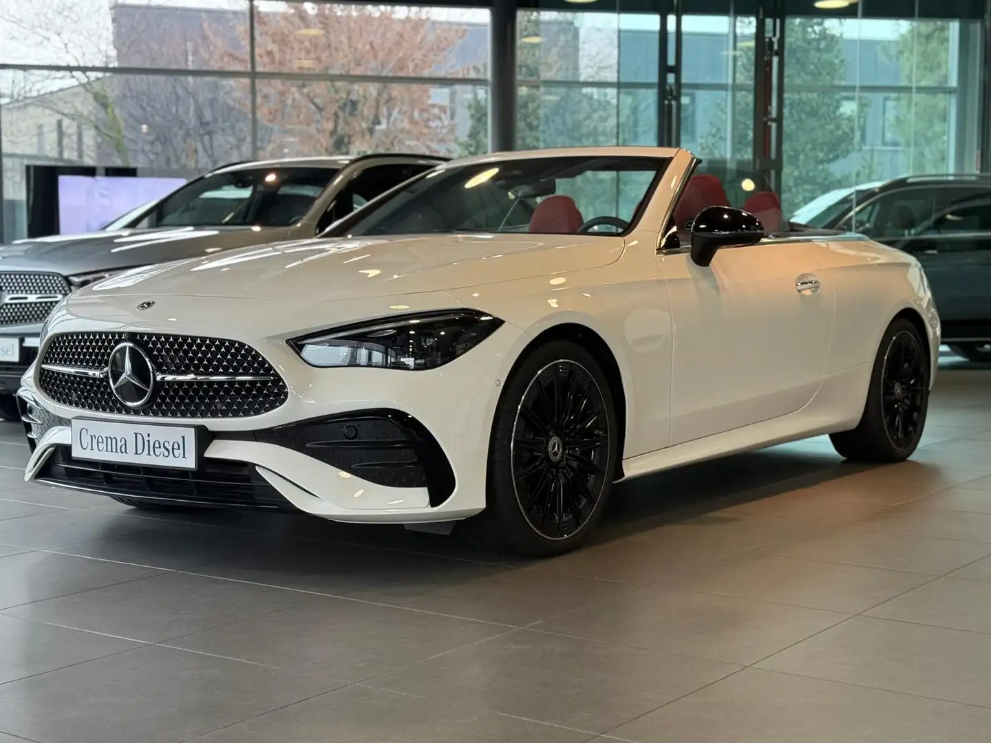 Mercedes-Benz CLE 220 CLE 220d Cabrio AMG Line PREMIUM Bianco - 1