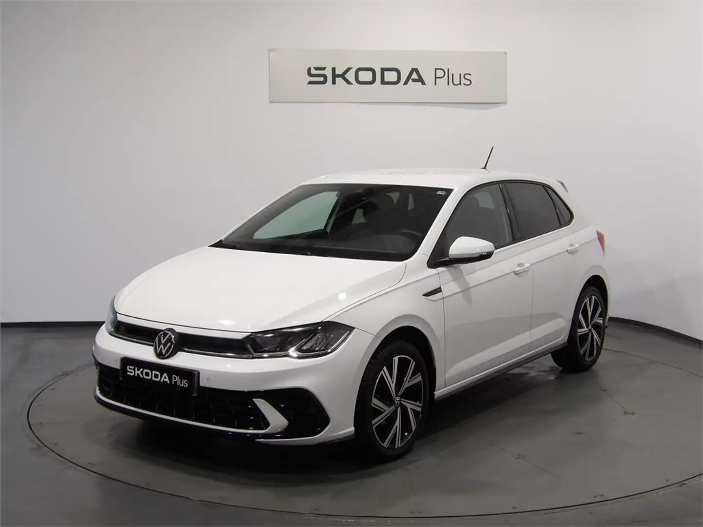 Volkswagen Polo 1.0 TSI R-Line DSG 81kW - 1