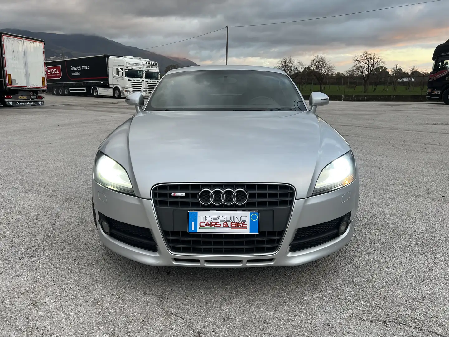 Audi TT Coupe 2.0 tfsi Argento - 2