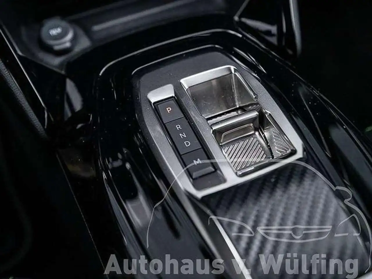 Peugeot 208 GT Hybrid e-DSC6 +UMFANGREICHE AUSSTATTUNG+ 18