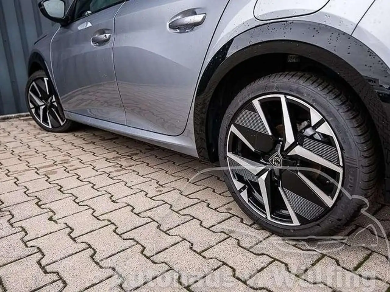Peugeot 208 GT Hybrid e-DSC6 +UMFANGREICHE AUSSTATTUNG+ 9