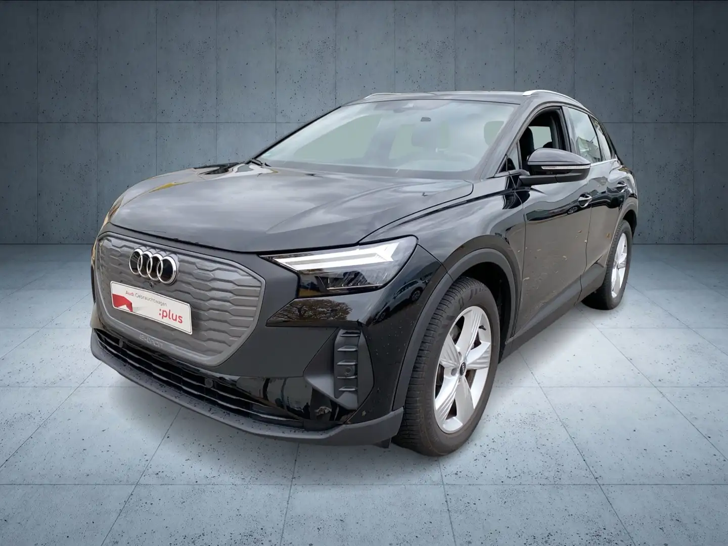 Audi Q4 e-tron 35 125 kW LED FLA ACC AUT DynLicht Kam. Schwarz - 2