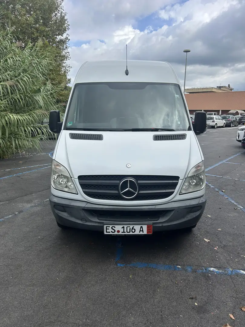 Mercedes-Benz Sprinter - 1