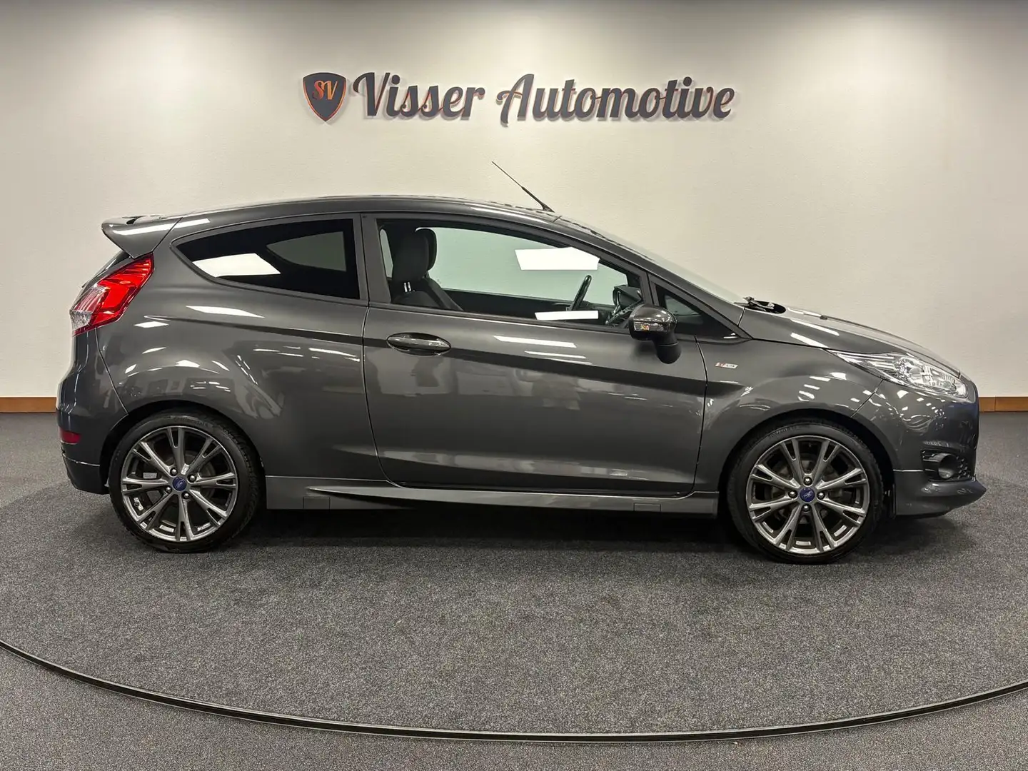 Ford Fiesta 1.0 EcoBoost ST Line*Nationale Auto Pas*NAP*Airco* Grijs - 2