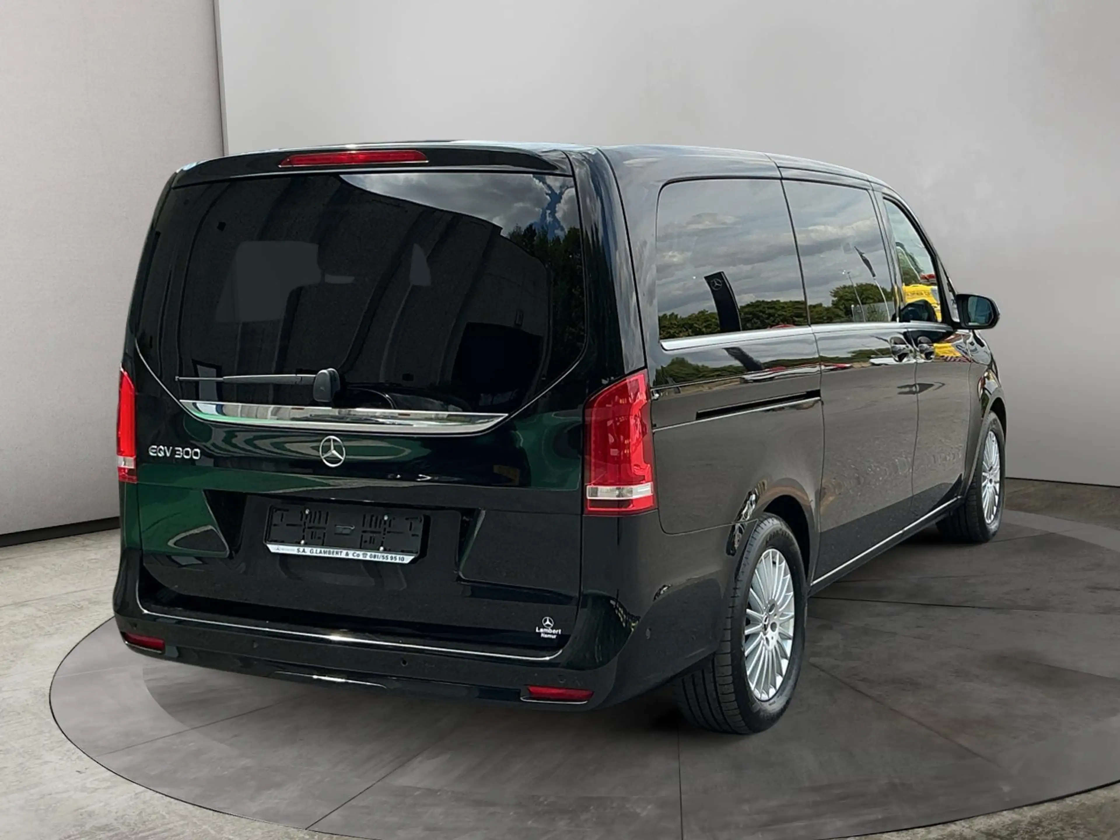 Mercedes-Benz EQV 300 EQV L2 — photo 5
