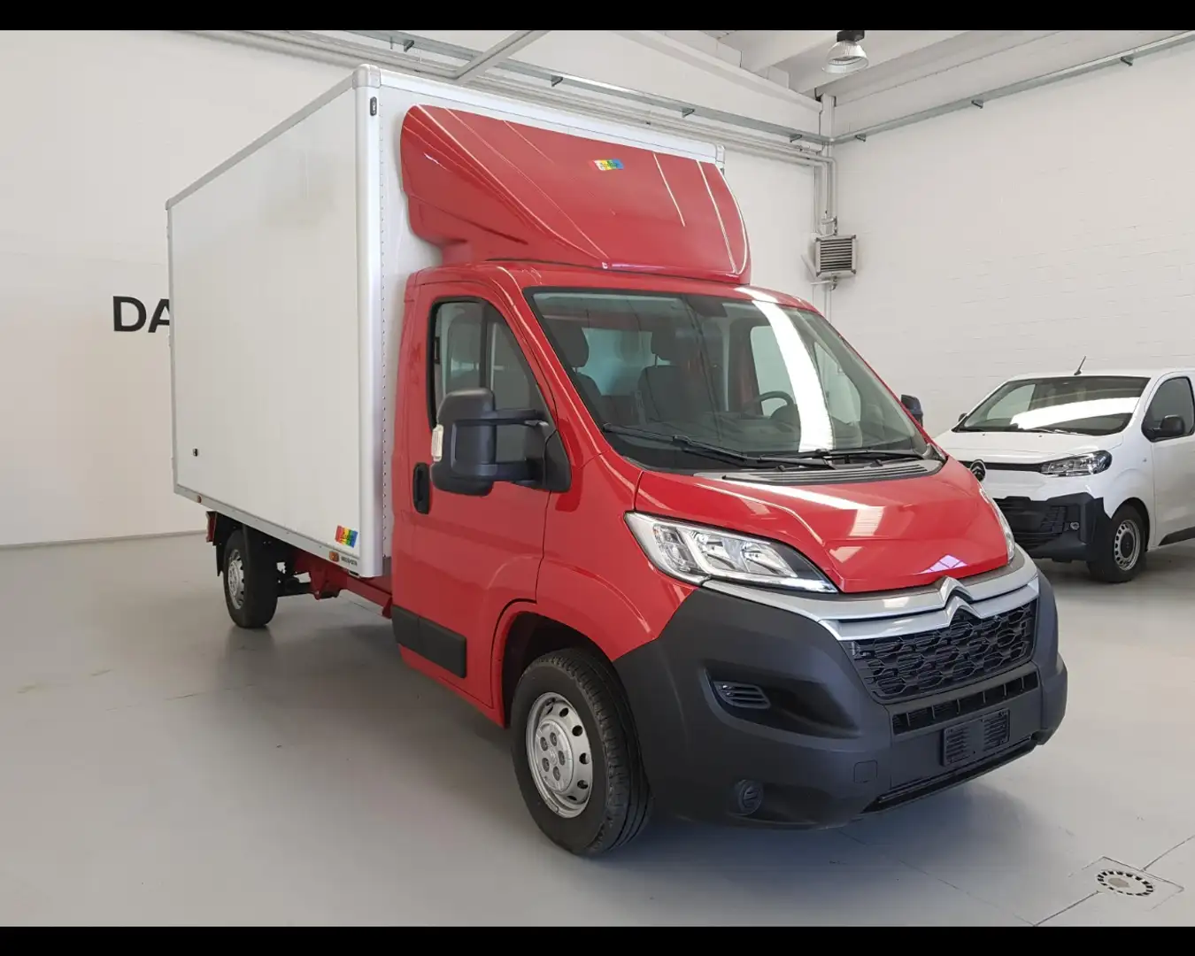 Citroen Jumper 35 BlueHDi 140 PLM 3p. Furgonato Rojo - 1
