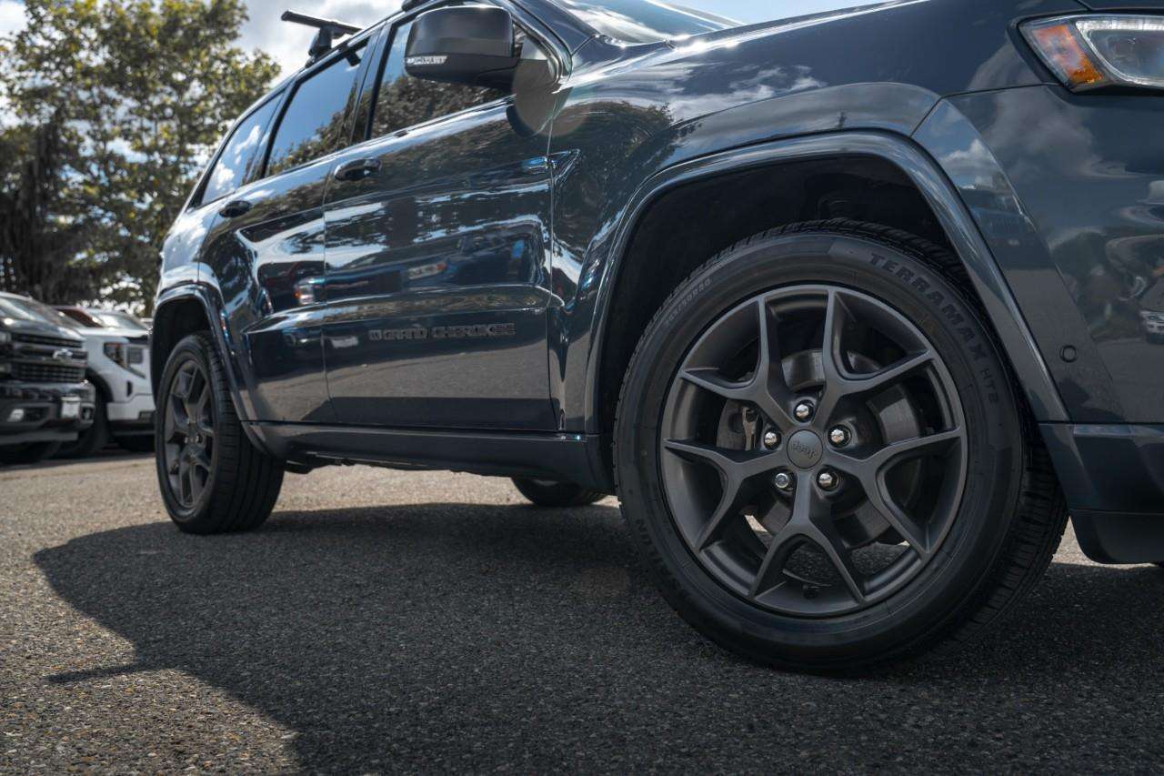 2021 Jeep Grand Cherokee Limited 1 OWNER - NO ACCIDENTS- LIMITED- 80TH ANNI — снимка 1