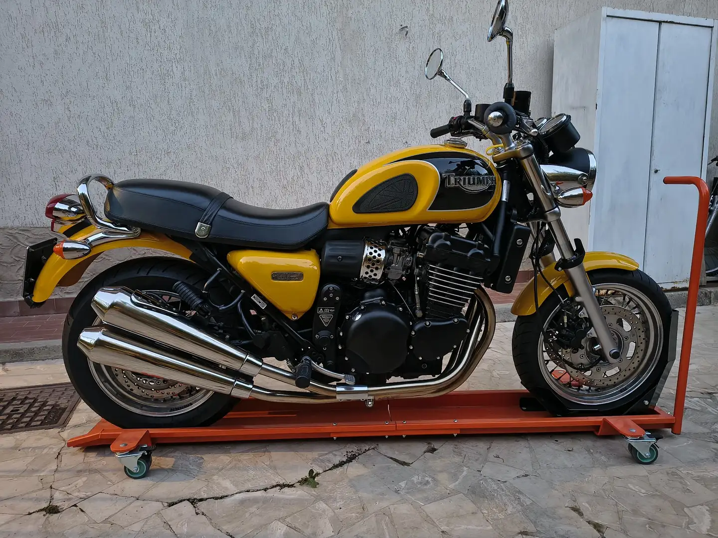 Triumph Thunderbird Sport Żółty - 1