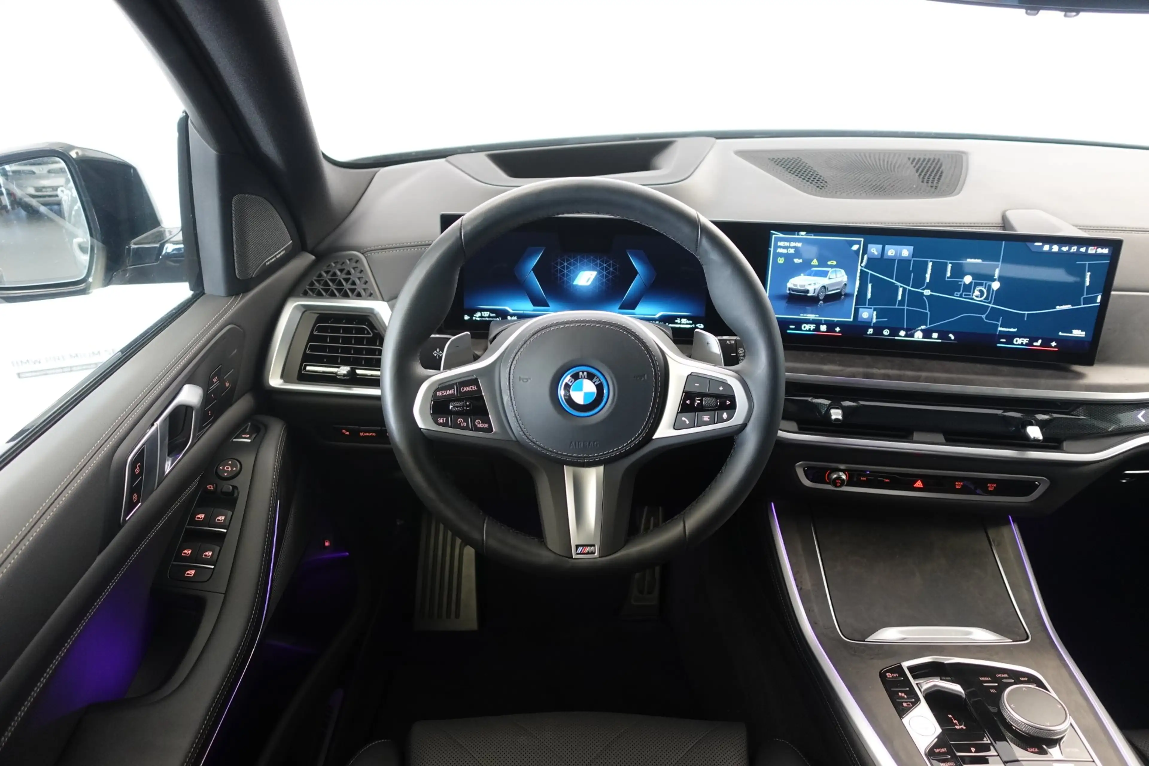 BMW X5 xDrive50e G05 — photo 13
