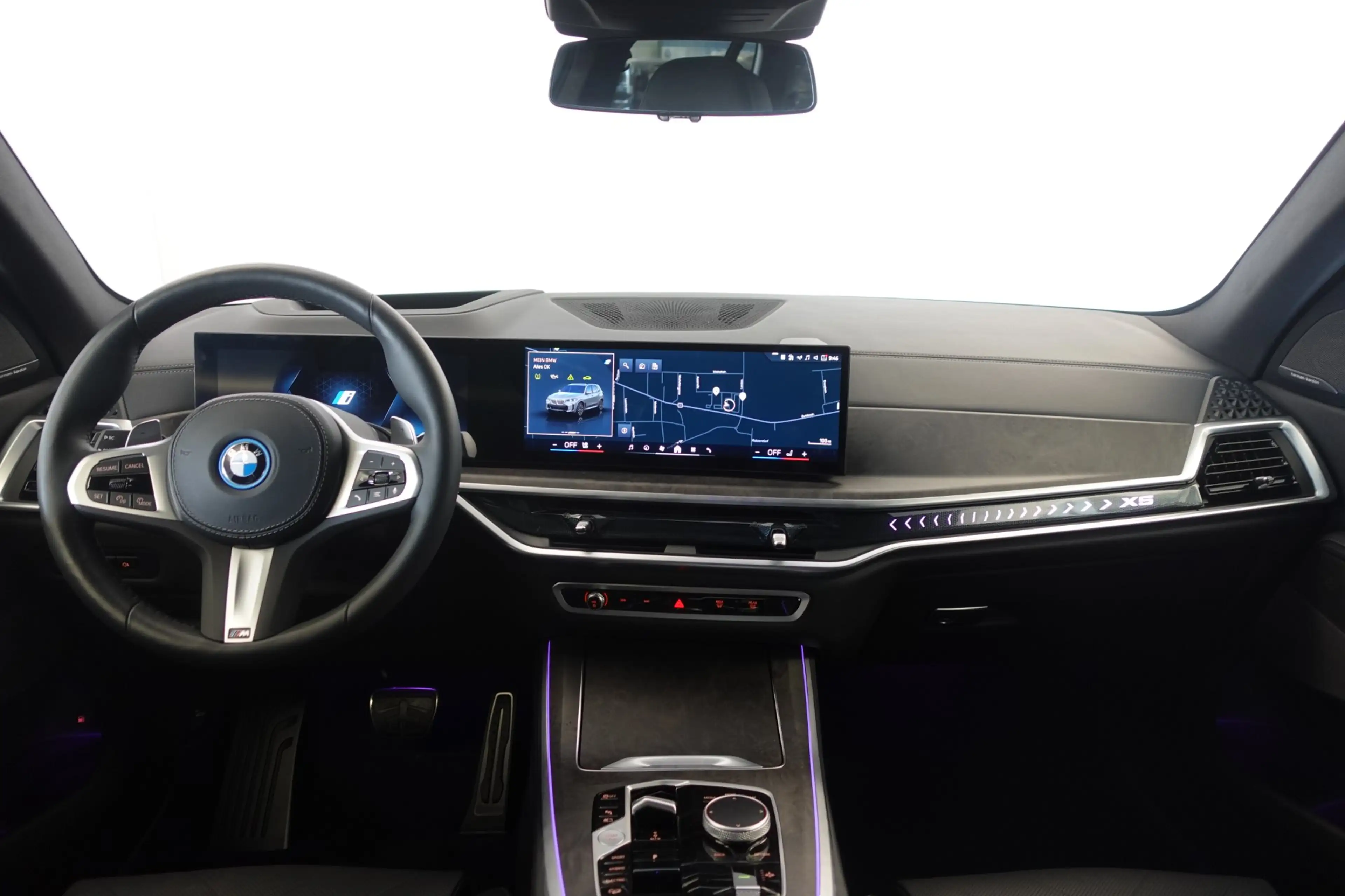 BMW X5 xDrive50e G05 — photo 12