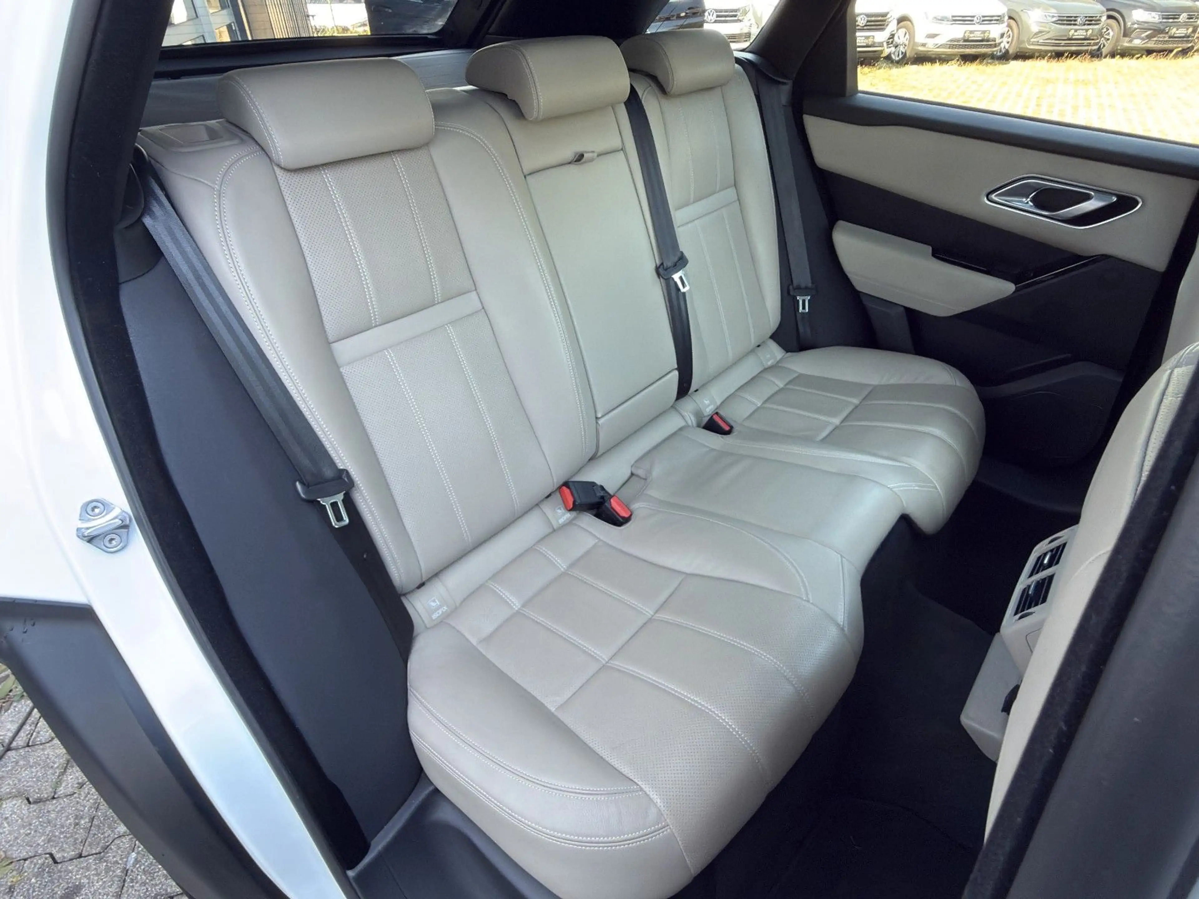 Land Rover Range Rover Velar R-Dynamic SE PANO+ACC+MEMORY — photo 20