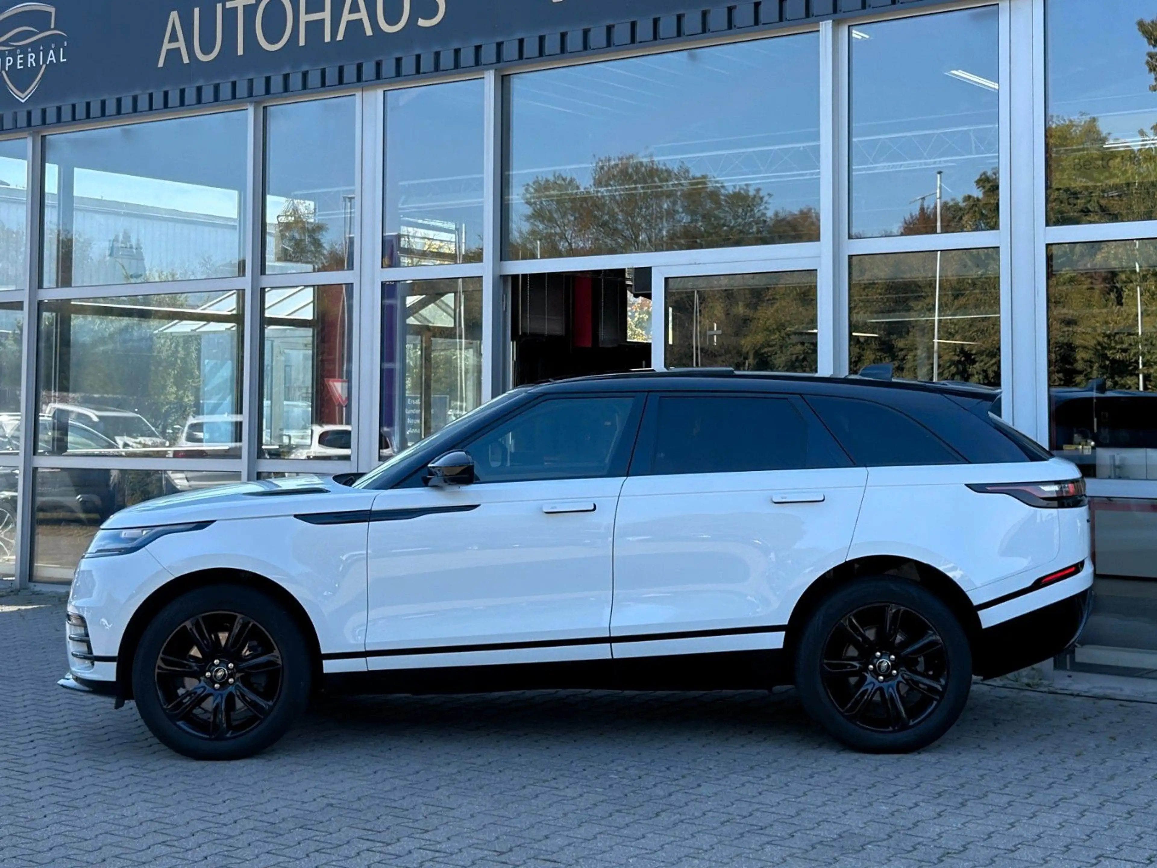 Land Rover Range Rover Velar R-Dynamic SE PANO+ACC+MEMORY — photo 7