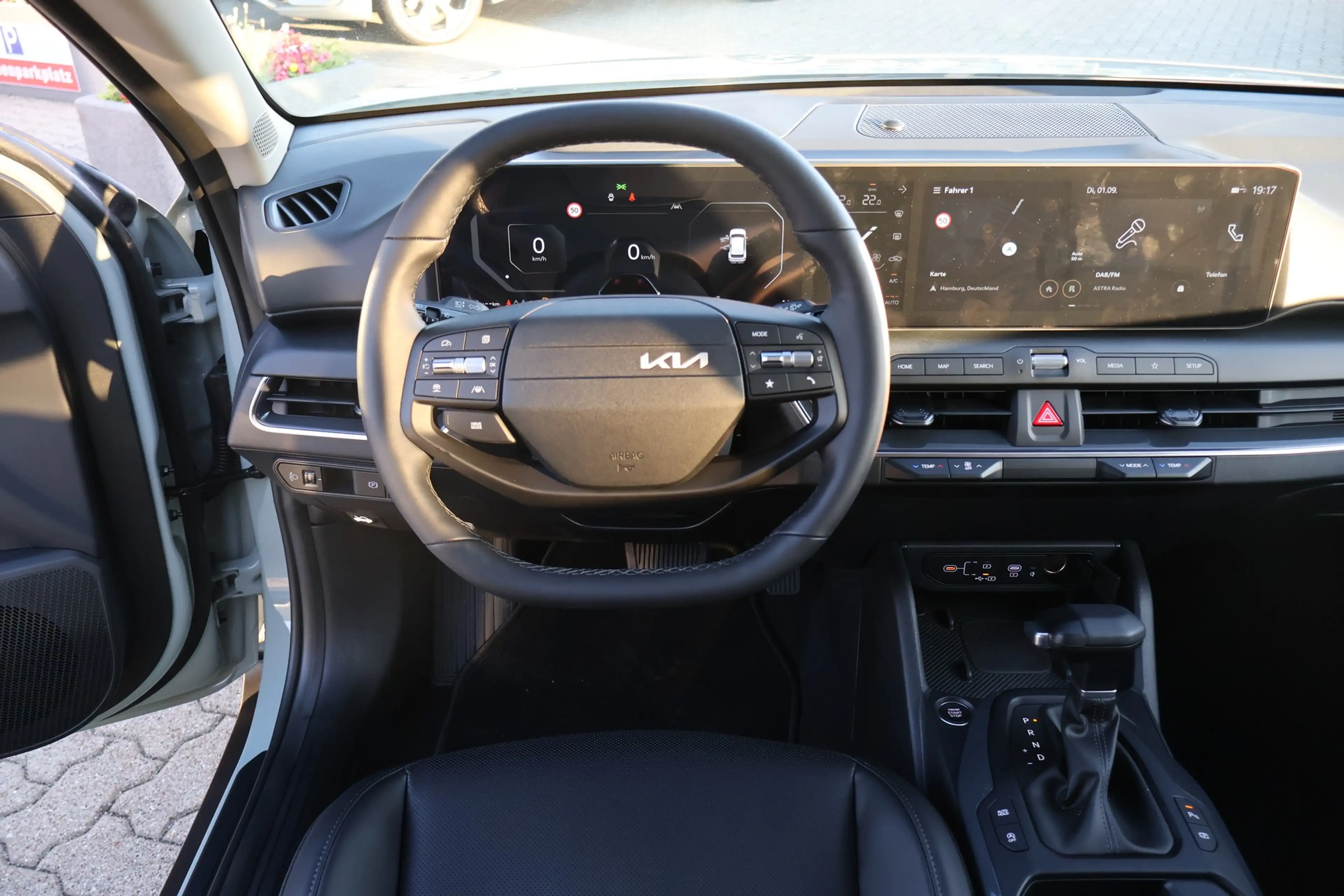 Kia Ceed SW / cee'd SW K4 Sportswagon 1.6 T-GDI Aut. LED ACC Navi Kamera — photo 12