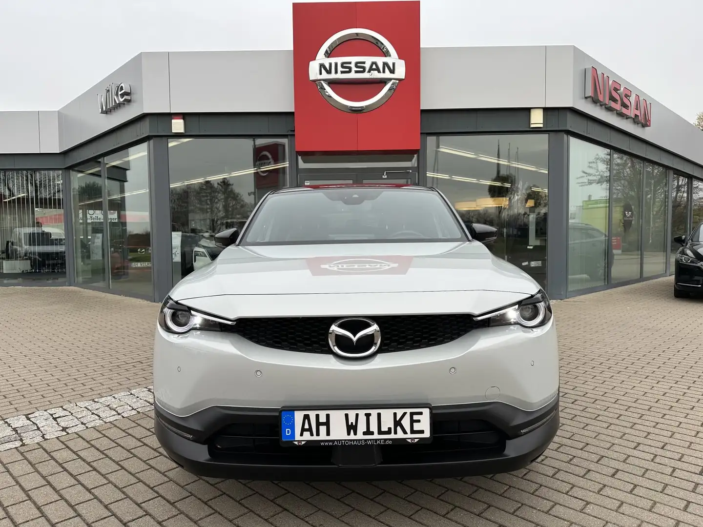 Mazda MX-30 E-SKYACTIV EV ADVANTAGE IV / Kamera /Abst-Tempomat Weiß - 2