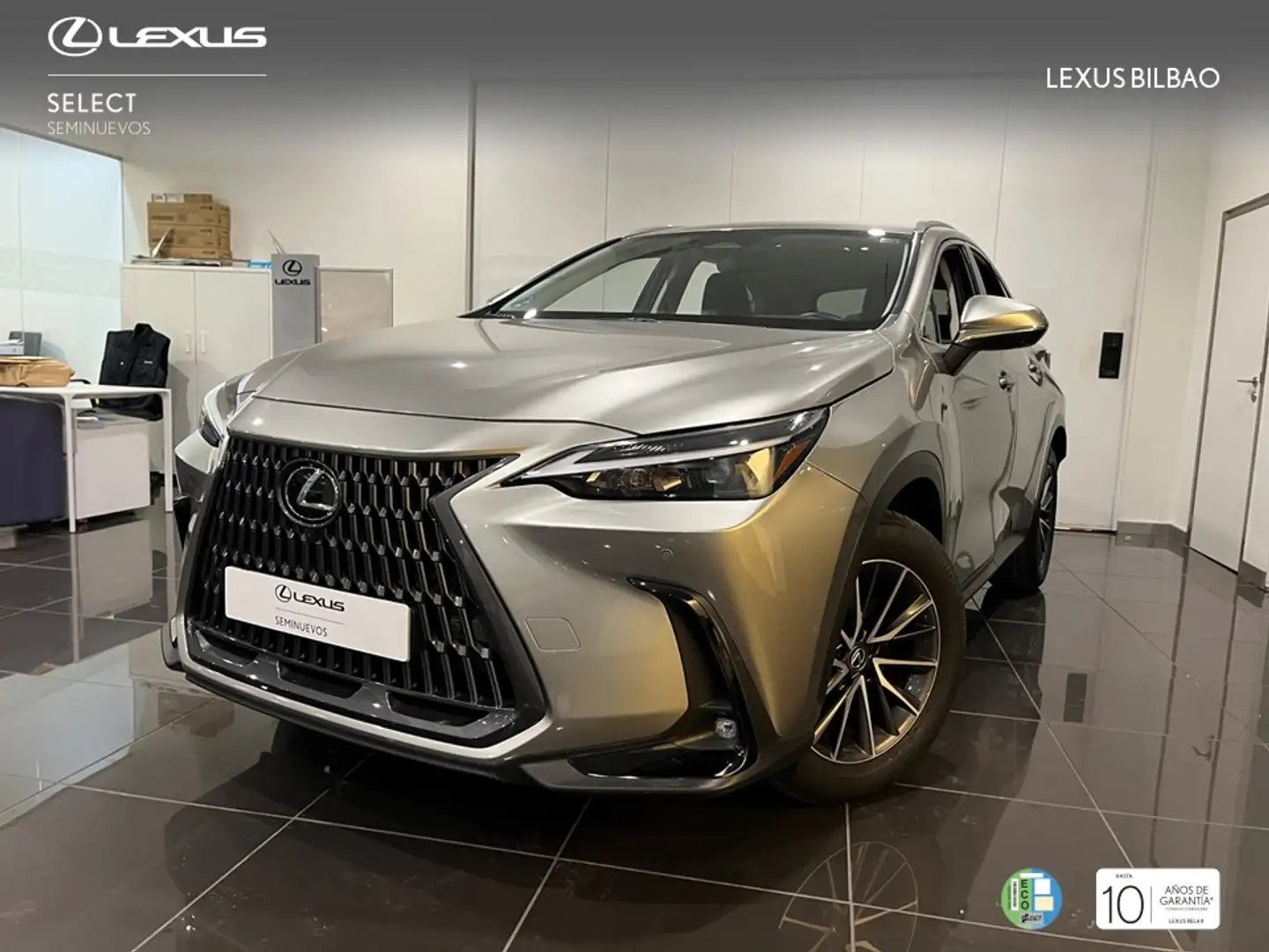 Lexus NX 350h Executive 2WD Plateado - 1