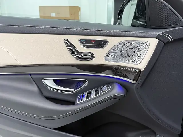 Mercedes-Benz S 350 d Lang Aut. AMG-Line Panorama Chaffeurpaket Bur... Ansicht 11