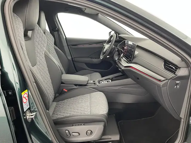 Skoda Octavia view 10