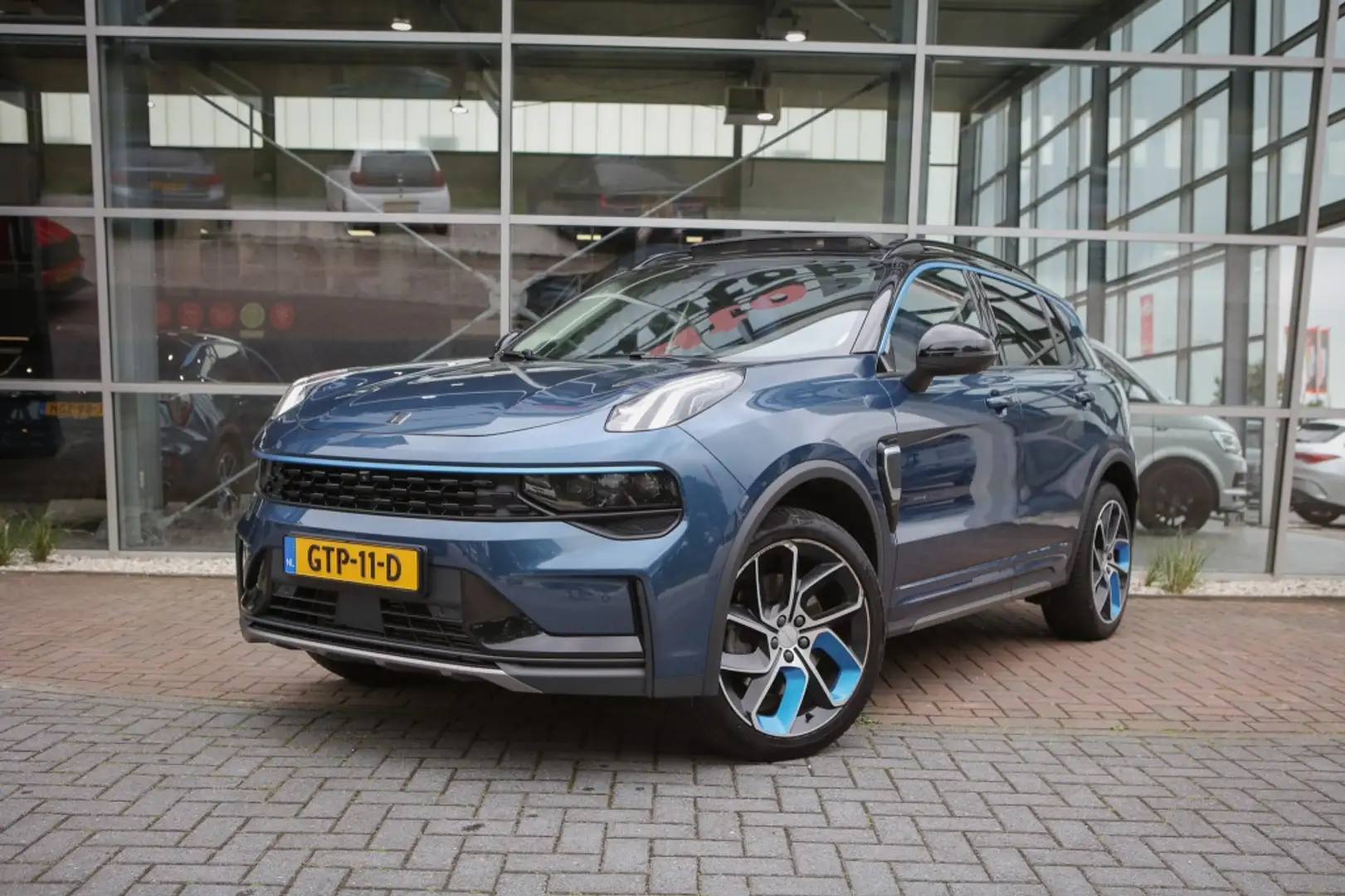 Lynk & Co 01 1.5 Blauw - 1