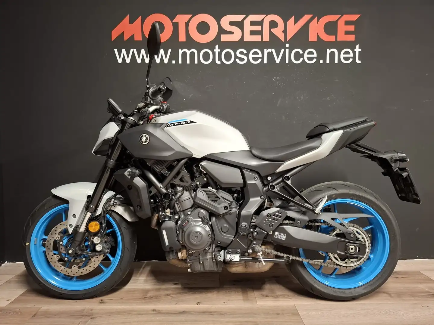 Yamaha MT-07 Y-AMT Bianco - 1