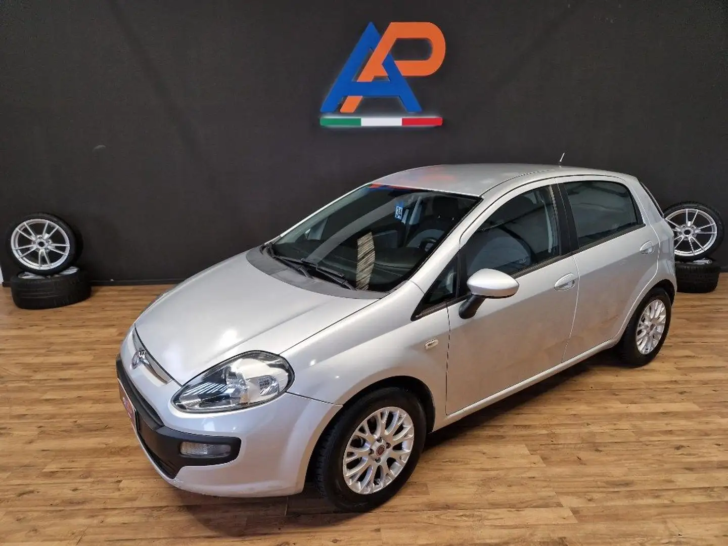 Fiat Punto Evo 1.3 Mjt 75 CV DPF 5 porte S&S 150° Argento - 2
