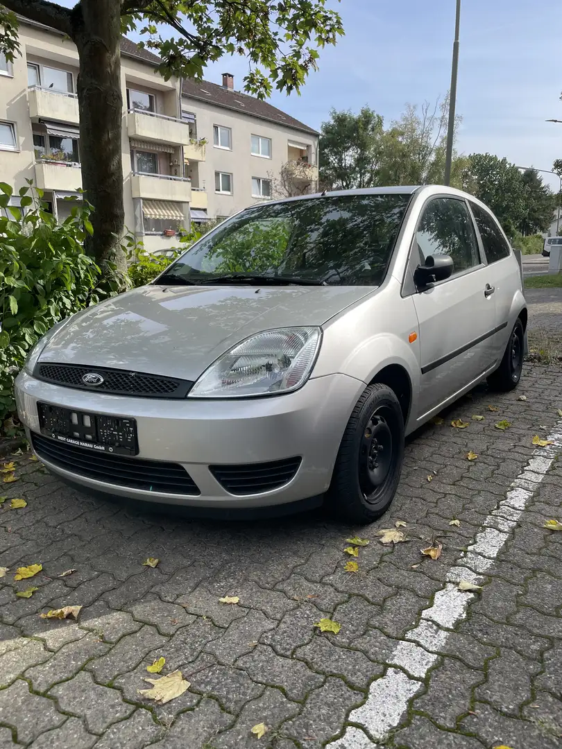 Ford Fiesta 1.3 Fun - 1