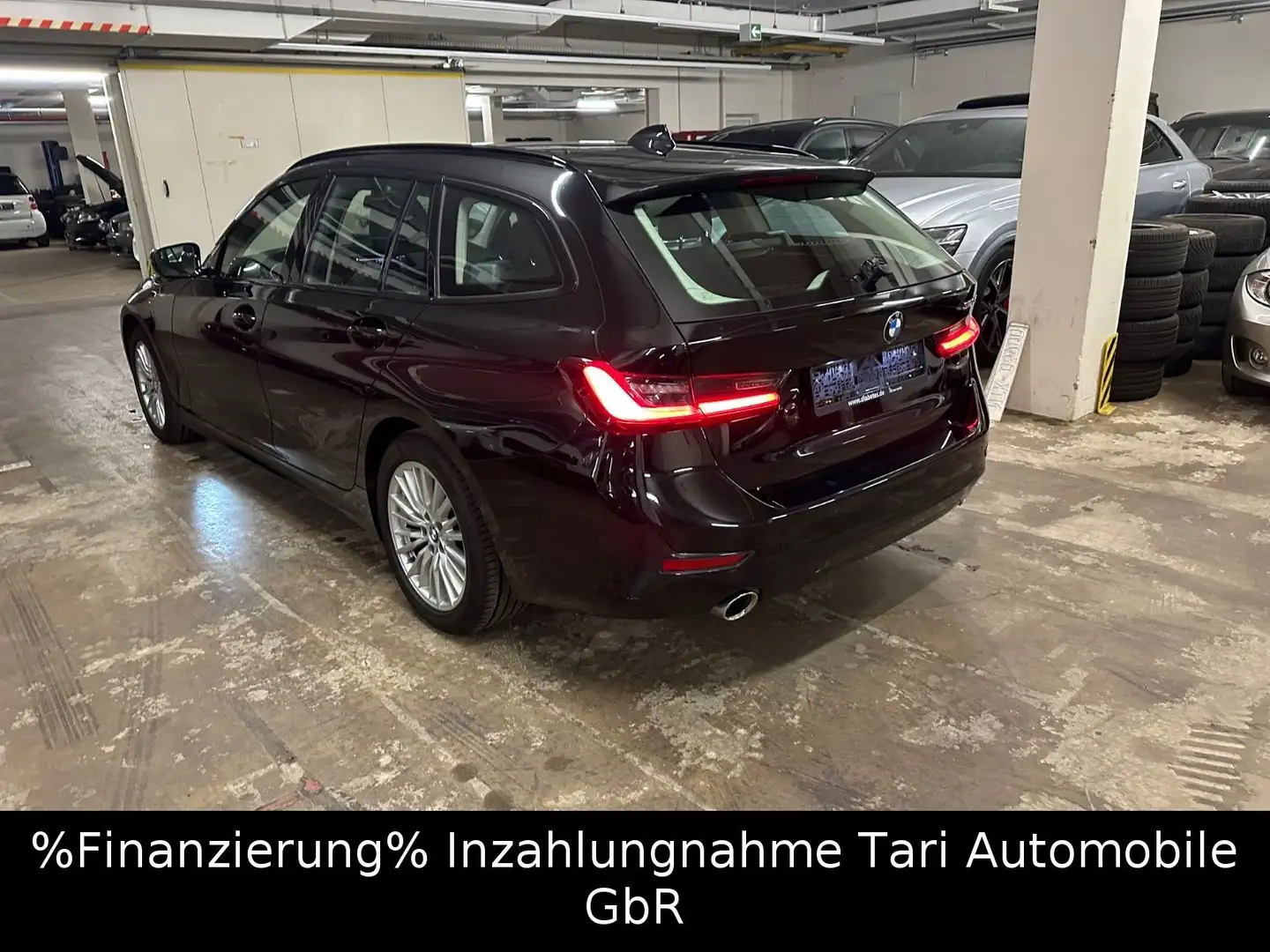 BMW 320 d Touring Sport Line LiveCockpit, AHK, 1.Hand Negro - 1