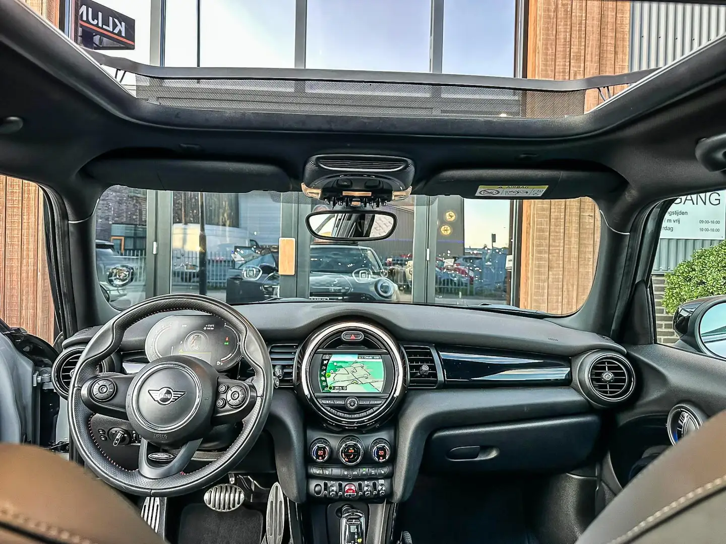 MINI John Cooper Works Mini 1.5 Dalston Edition Jcw Pack aut/Pano/Virtual Szürke - 2