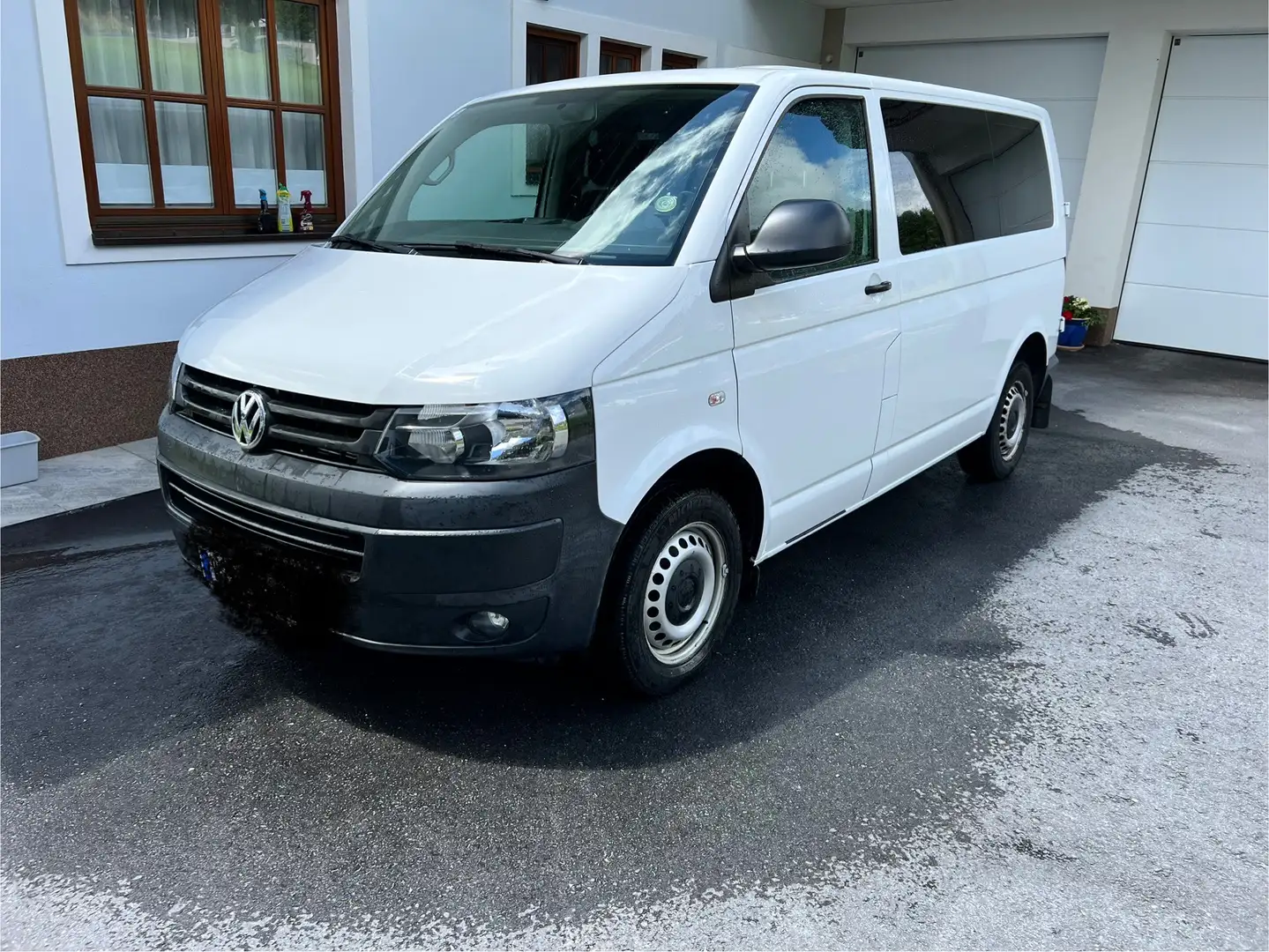 Volkswagen T5 Caravelle Startline 2,0 BMT TDI - 1