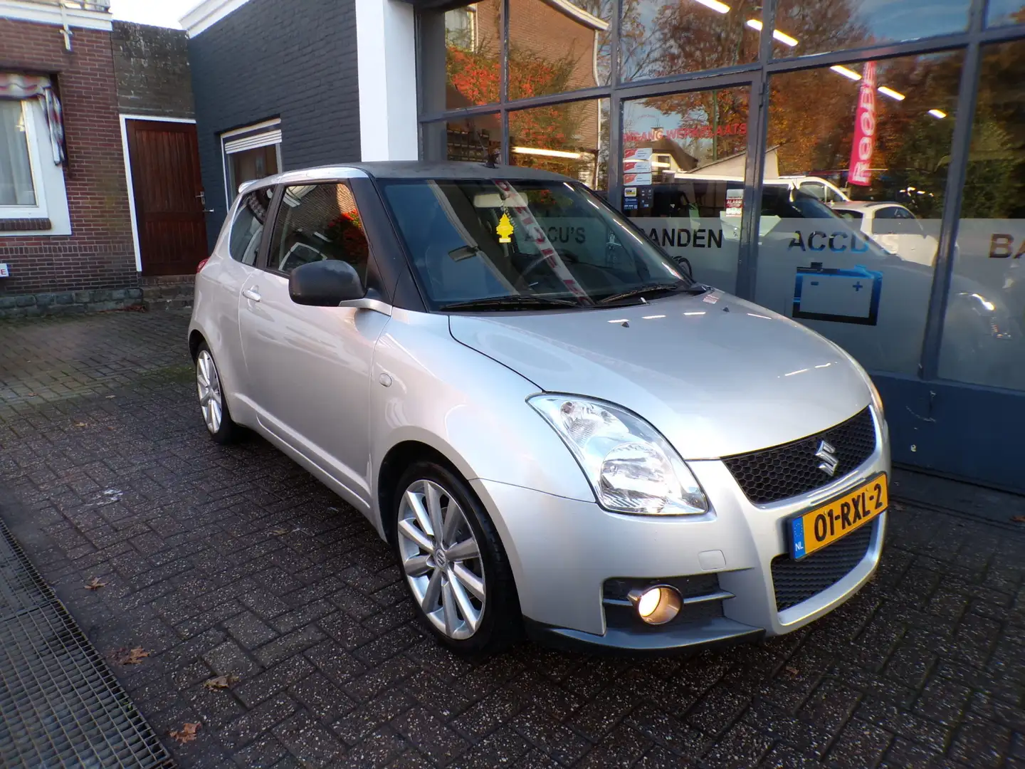 Suzuki Swift 1.6 Sport 2011 1e Eigenaar NW APK, NW KOPPELING! Argent - 2