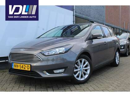 Ford Focus Wagon 1.0 Climate, cruise, navigatie, parkeersenso