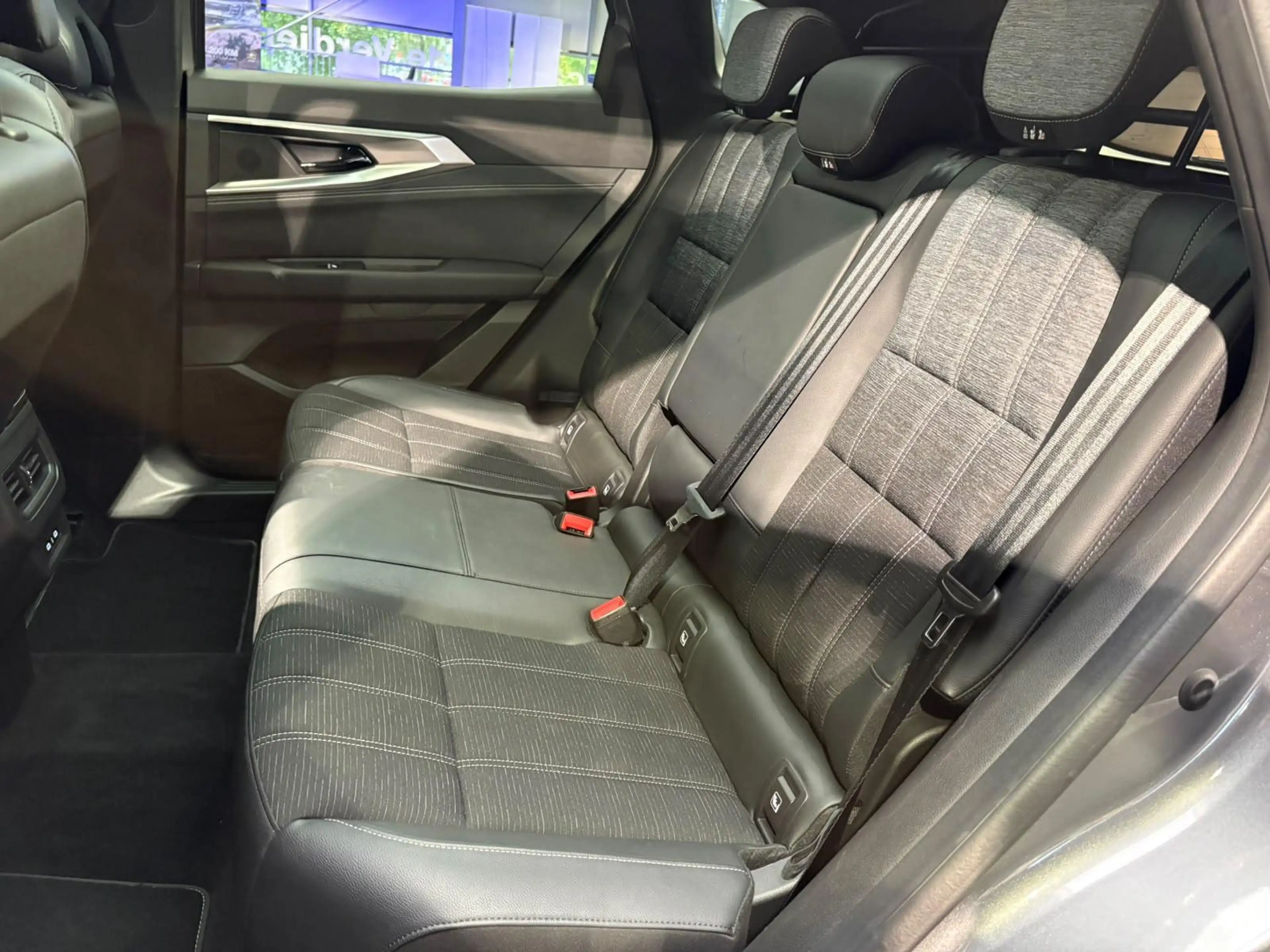 Renault Austral 1.3 mild hybrid 160 X-Tronic techno | Panoramadak — photo 6