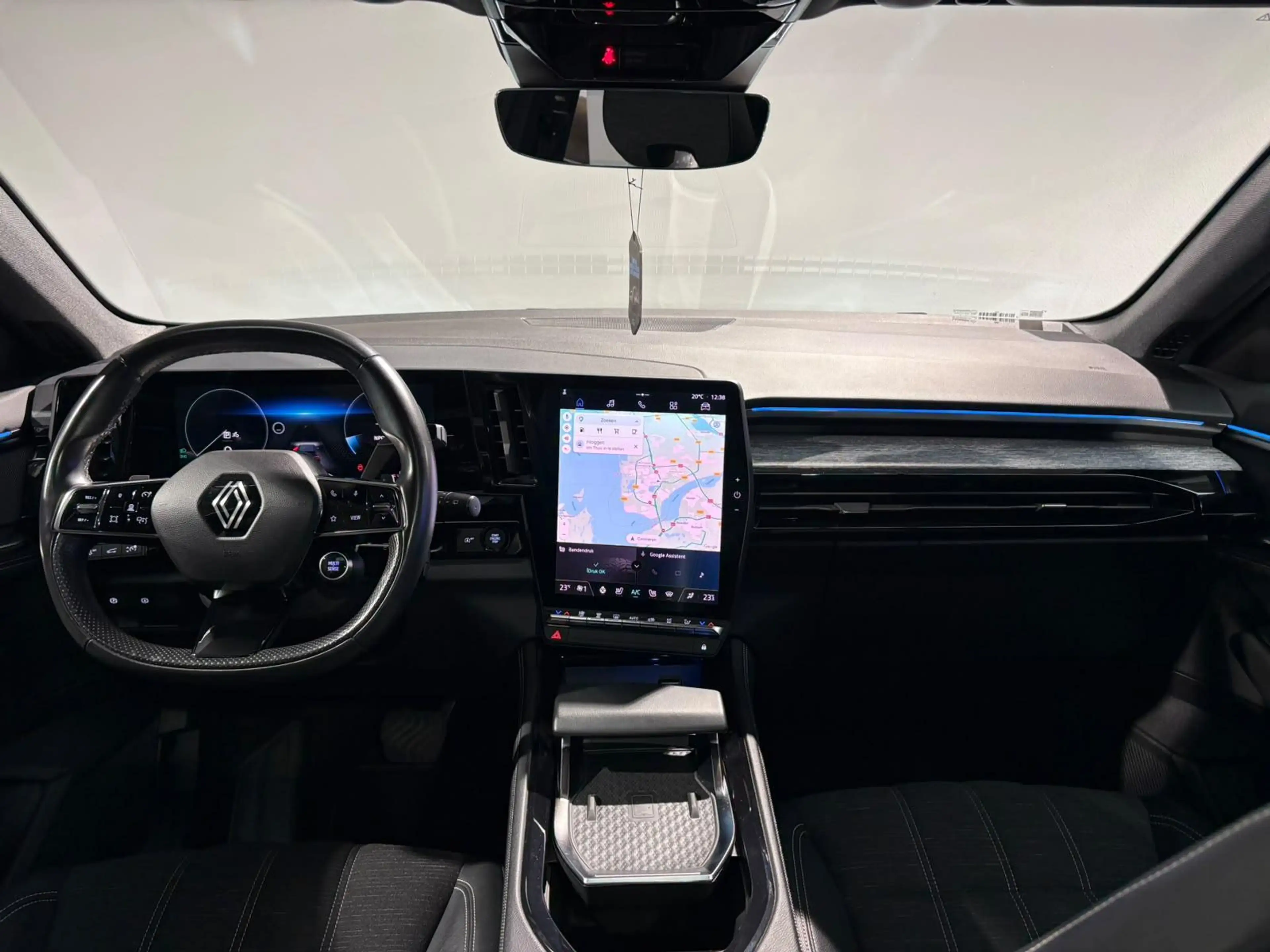 Renault Austral 1.3 mild hybrid 160 X-Tronic techno | Panoramadak — photo 3